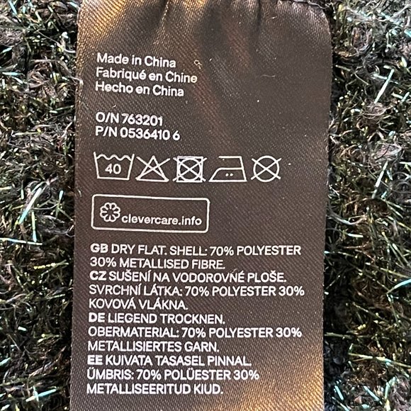 H & M Sparkling Green and Black Metallic Sweater - size Medium - Picture 3 of 3